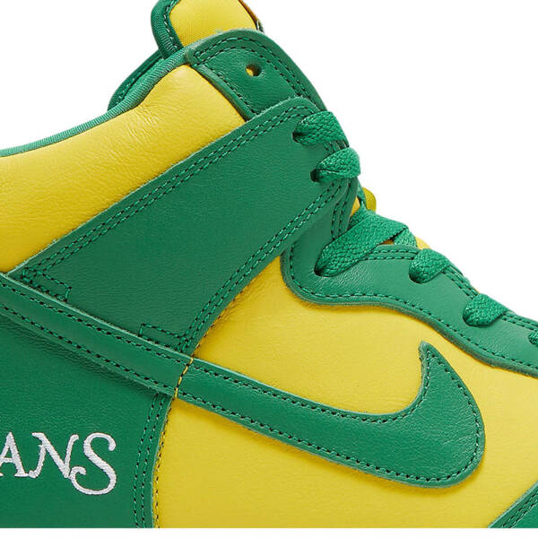 Supreme x Dunk High SB “By Any Means – Brazil” DN3741 700
