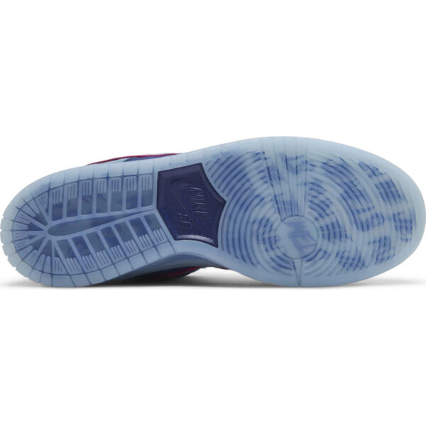 Run The Jewels x Dunk Low SB “4/20” DO9404-400