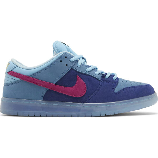 Run The Jewels x Dunk Low SB “4/20” DO9404-400
