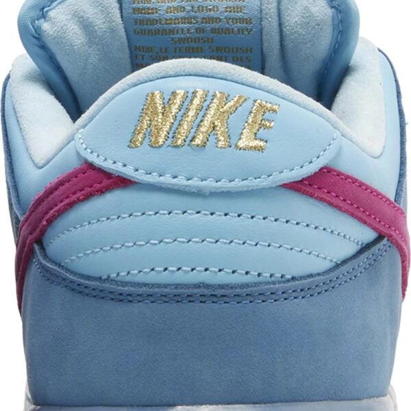 Run The Jewels x Dunk Low SB “4/20” DO9404-400