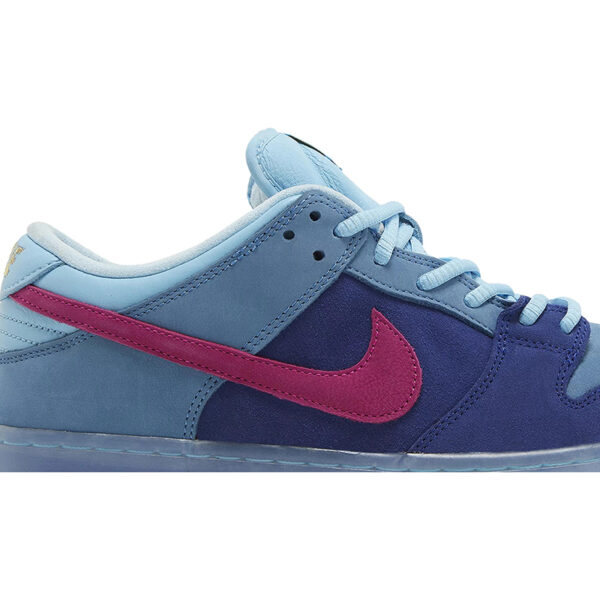 Run The Jewels x Dunk Low SB “4/20” DO9404-400