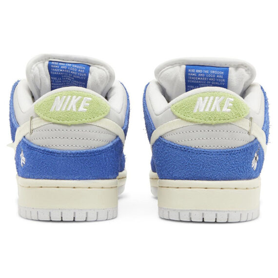 FLY STREETWEAR X DUNK LOW PRO SB DQ5130-400