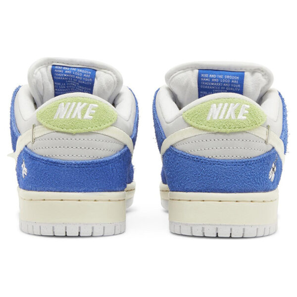 FLY STREETWEAR X DUNK LOW PRO SB DQ5130-400