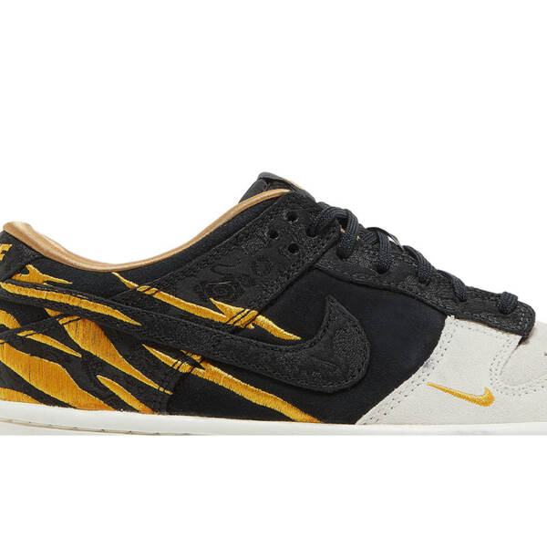 DUNK LOW “GOD OF WEALTH” DQ5351 001