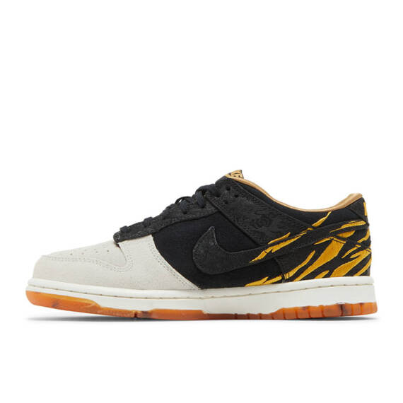 DUNK LOW “GOD OF WEALTH” DQ5351 001
