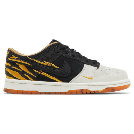 DUNK LOW “GOD OF WEALTH” DQ5351 001