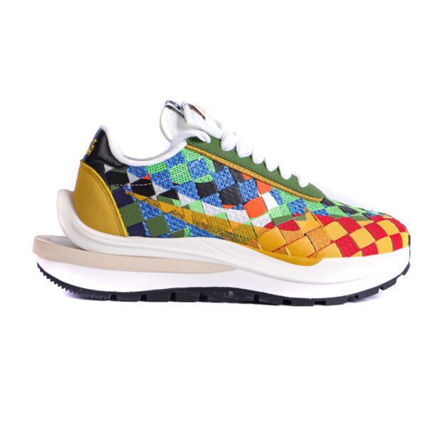 sacai x Nike LDVaporwaffle Mix Low Green Gusto DR5209 300