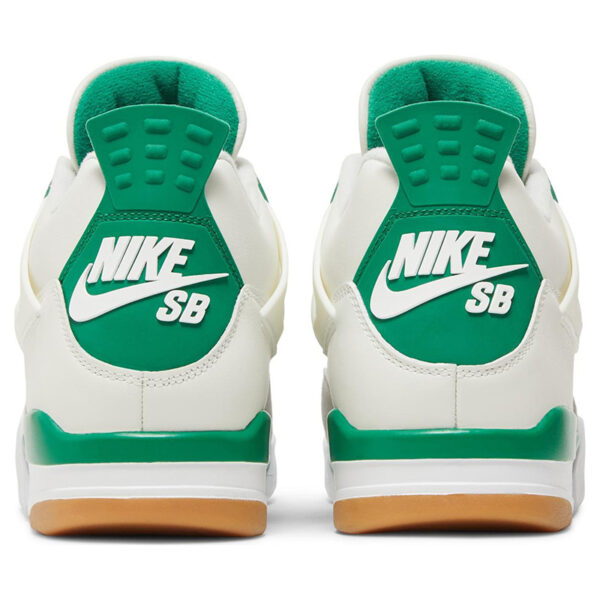 NIKE SB X Air Jordan 4 RETRO “PINE GREEN” DR5415 103