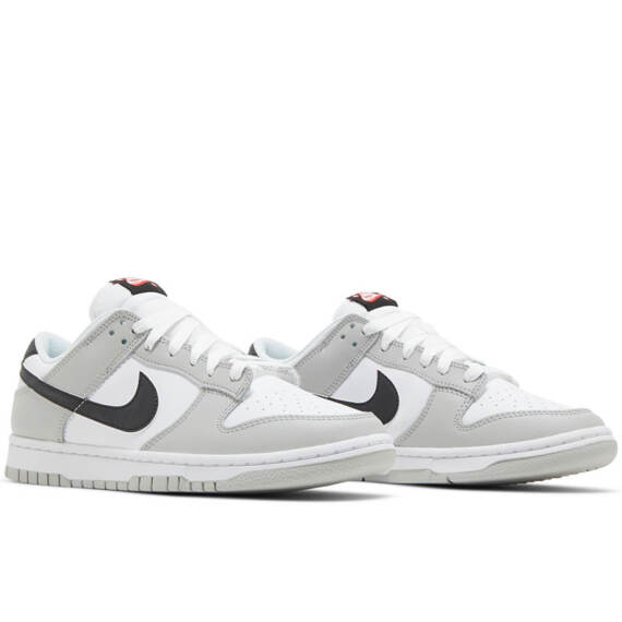 DUNK LOW SE “LOTTERY PACK – GREY FOG” DR9654 001