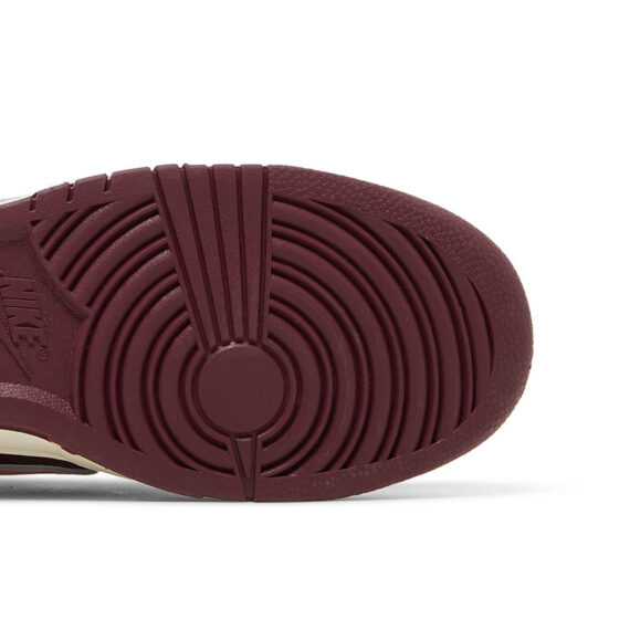 DUNK LOW “VALENTINE”S DAY” DR9705 100