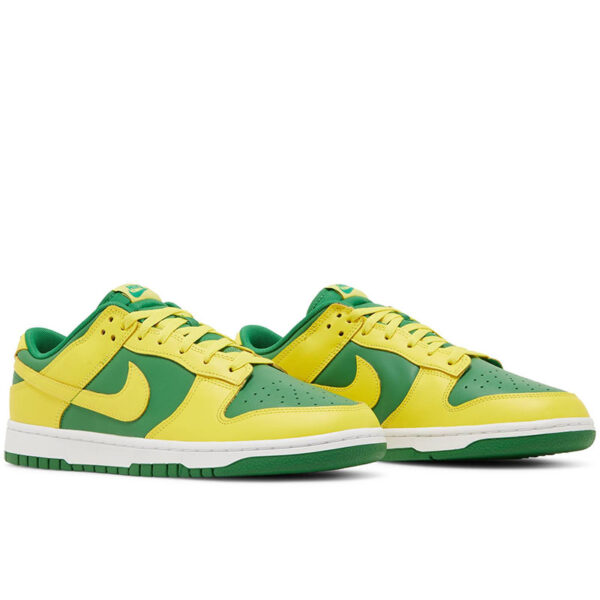 DUNK LOW “REVERSE BRAZIL” DV0833 300
