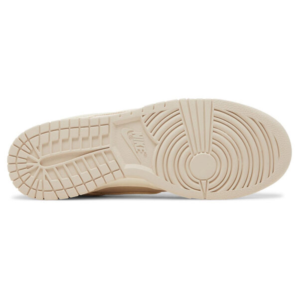 DUNK LOW “SASHIKO – LIGHT OREWOOD BROWN” DV0834-100