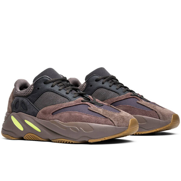 “Special Price” yeezy BOOST 700 “MAUVE” EE9614-TJ