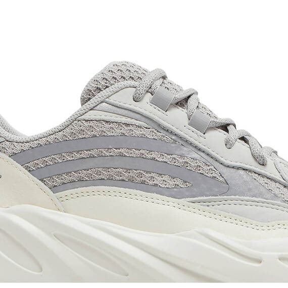 YEEZY BOOST 700 V2 “STATIC” EF2829