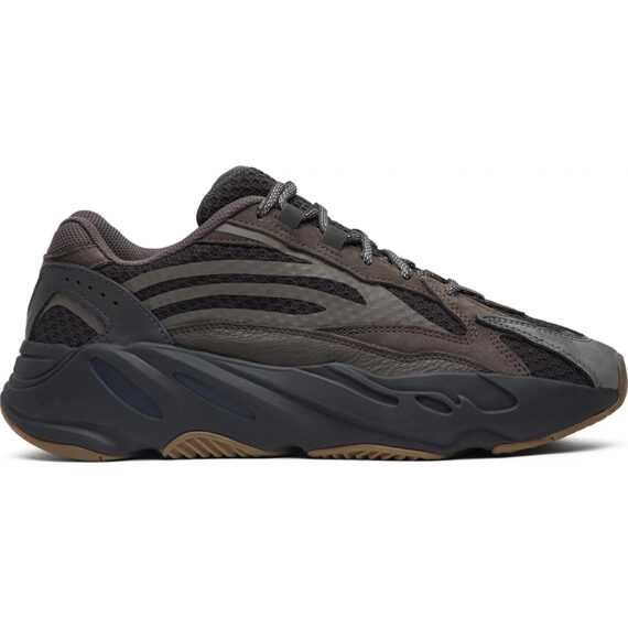 “Special Price” yeezy Boost 700 V2 “Geode” EG6860-TJ