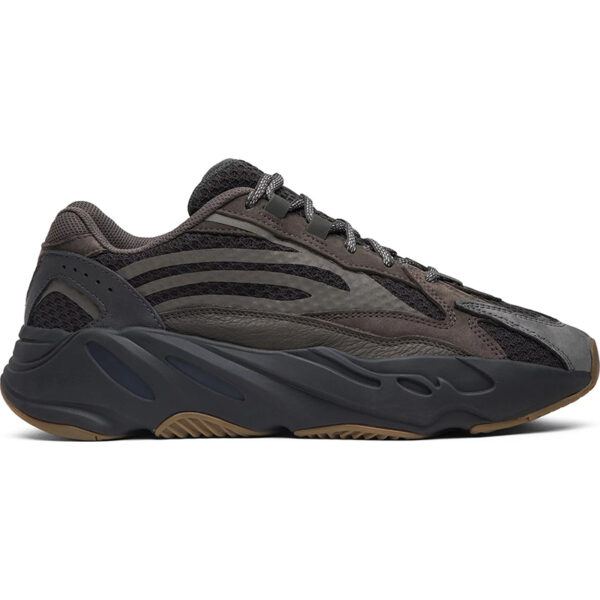 “Special Price” yeezy Boost 700 V2 “Geode” EG6860-TJ