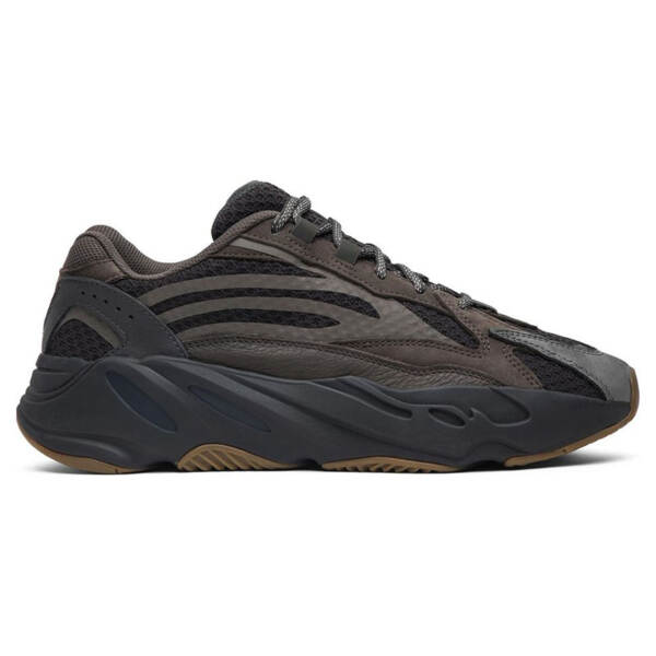 YEEZY BOOST 700 V2 “GEODE” EG6860