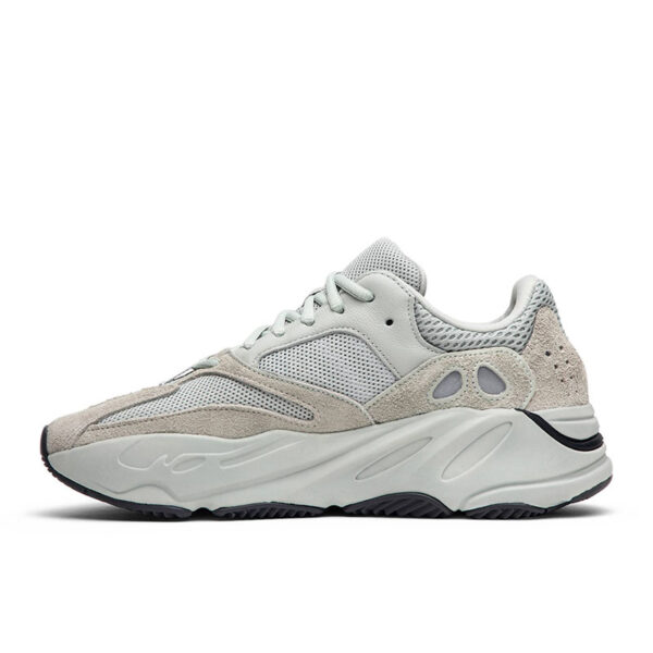 “Special Price” yeezy BOOST 700 “SALT” EG7487-TJ