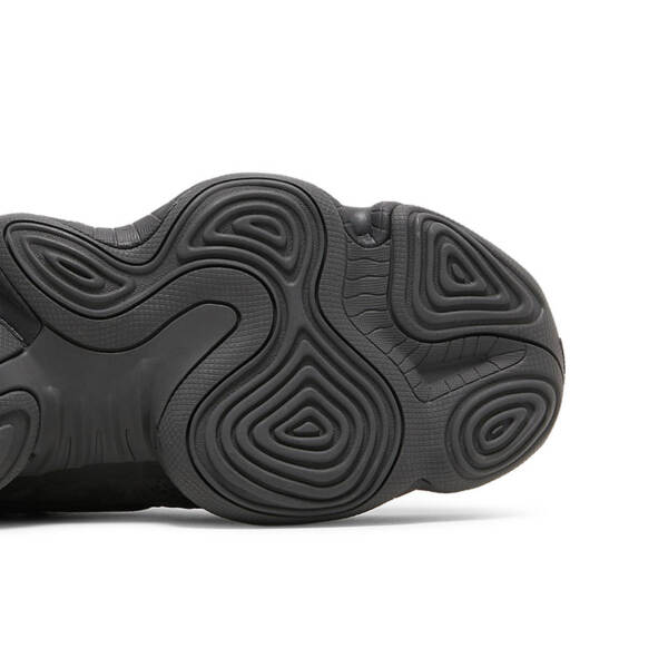 YEEZY 500 “UTILITY BLACK” F36640