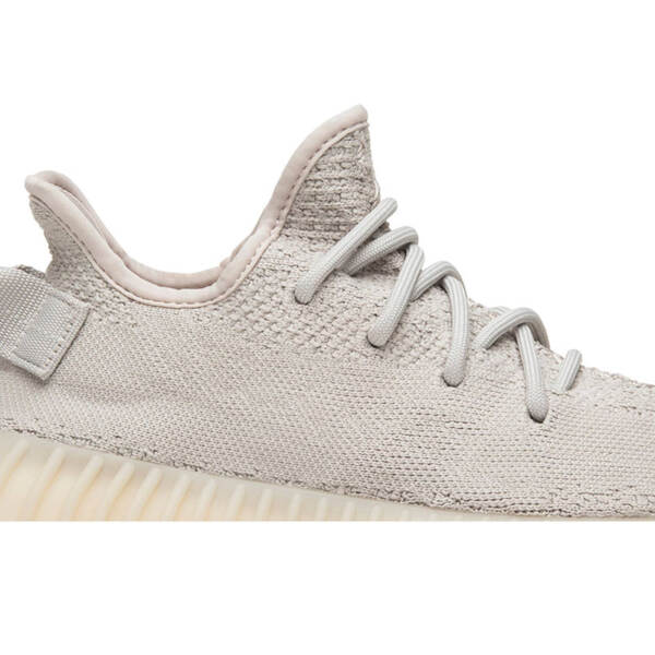 YEEZY BOOST 350 V2 “SESAME” F99710