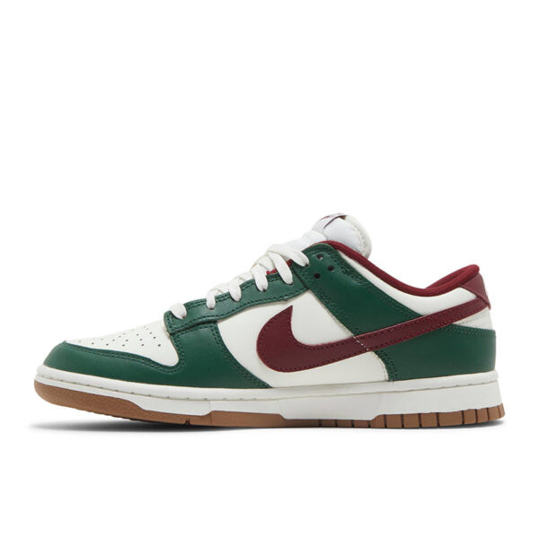 DUNK LOW “GORGE GREEN TEAM RED” FB7160-161