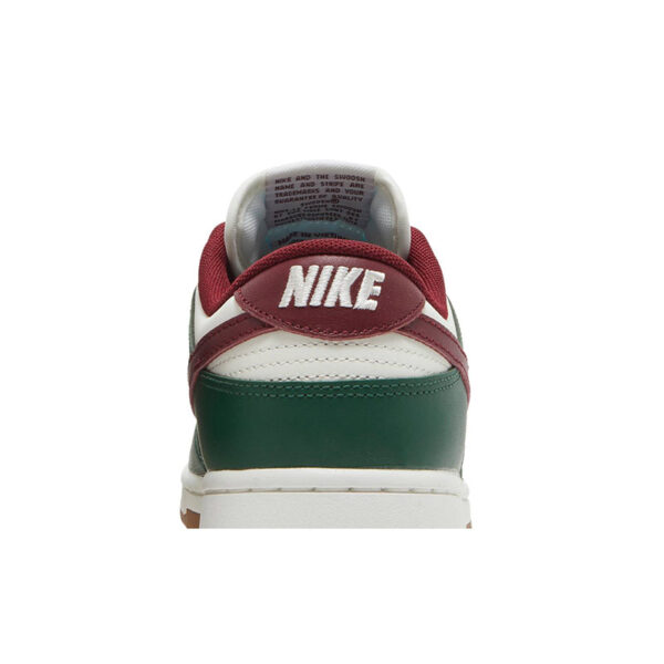 DUNK LOW “GORGE GREEN TEAM RED” FB7160-161