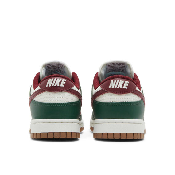 DUNK LOW “GORGE GREEN TEAM RED” FB7160-161