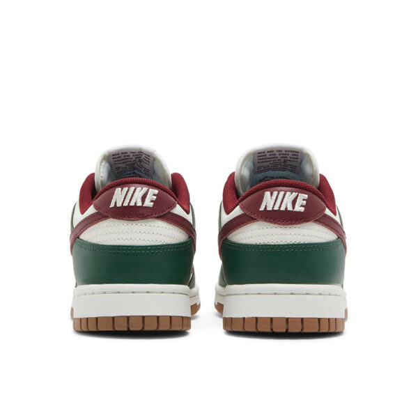 DUNK LOW “GORGE GREEN TEAM RED” FB7160-161
