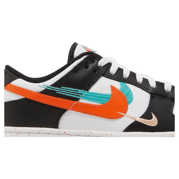 DUNK LOW “MULTI-SWOOSH” FD4623-131
