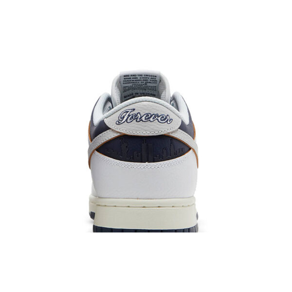HUF X DUNK LOW SB “NEW YORK” FD8775 100