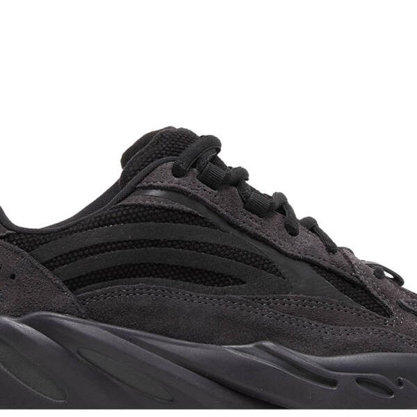 YEEZY BOOST 700 V2 “VANTA” FU6684