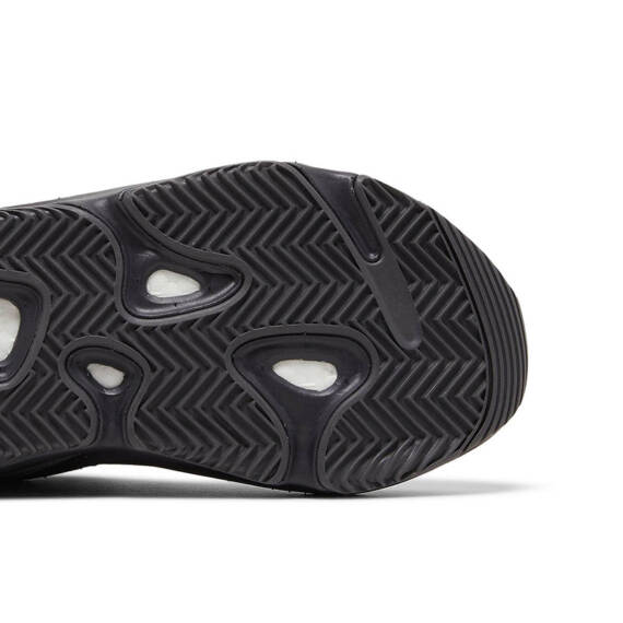 YEEZY BOOST 700 V2 “VANTA” FU6684