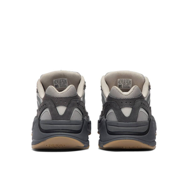 “Special Price” yeezy BOOST 700 V2 “TEPHRA” FU7914-TJ
