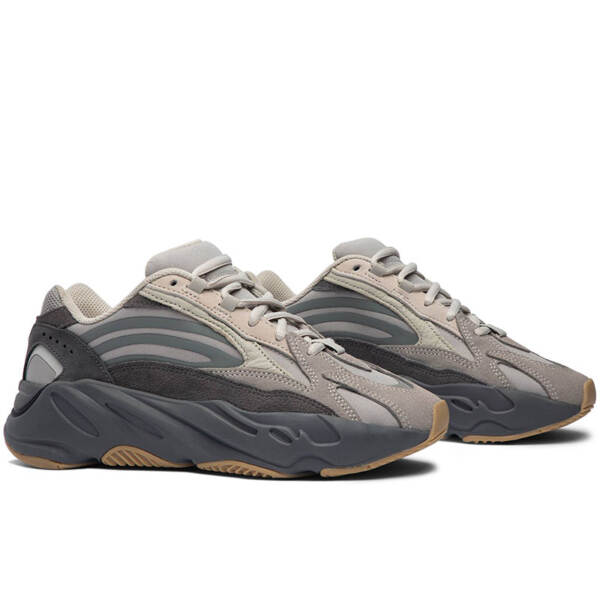 YEEZY BOOST 700 V2 “TEPHRA” FU7914