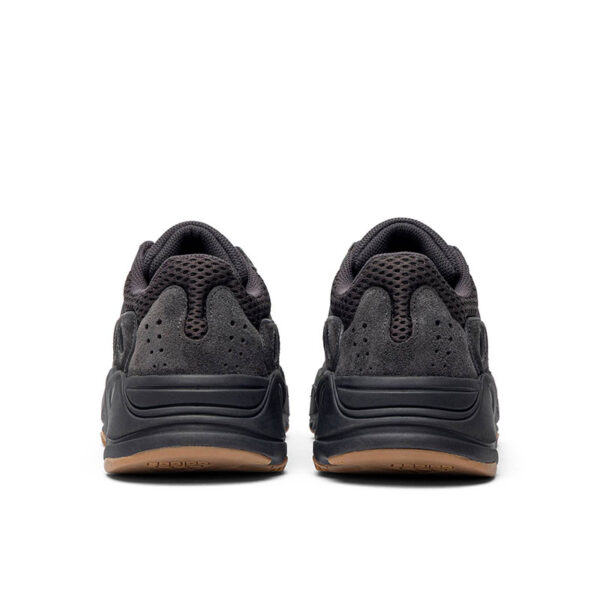 “Special Price” yeezy BOOST 700 “UTILITY BLACK” FV5304-TJ
