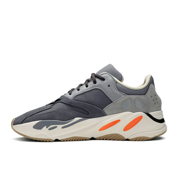 YEEZY BOOST 700 “MAGNET” FV9922