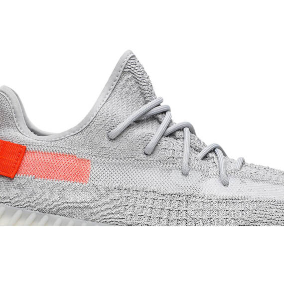 YEEZY BOOST 350 V2 “TAIL LIGHT” FX9017