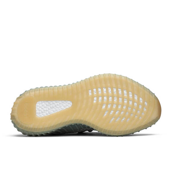 YEEZY BOOST 350 V2 “DESERT SAGE” FX9035