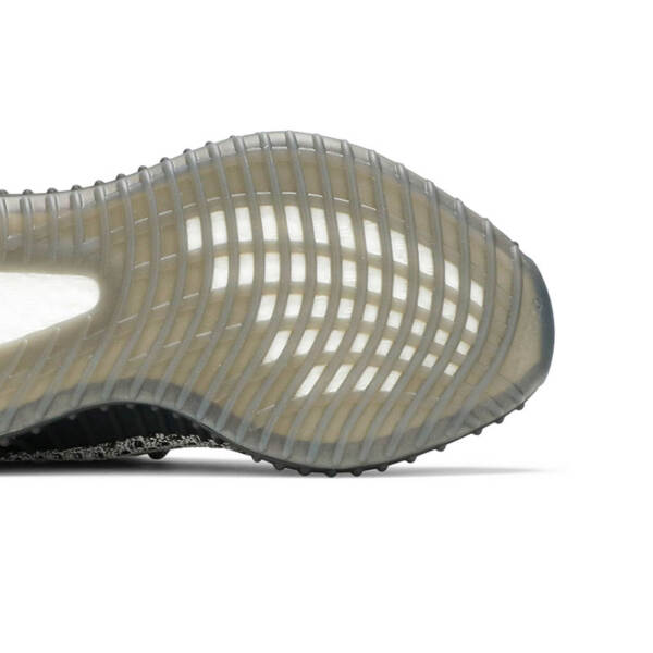 YEEZY BOOST 350 V2 “ASH STONE” GW0089