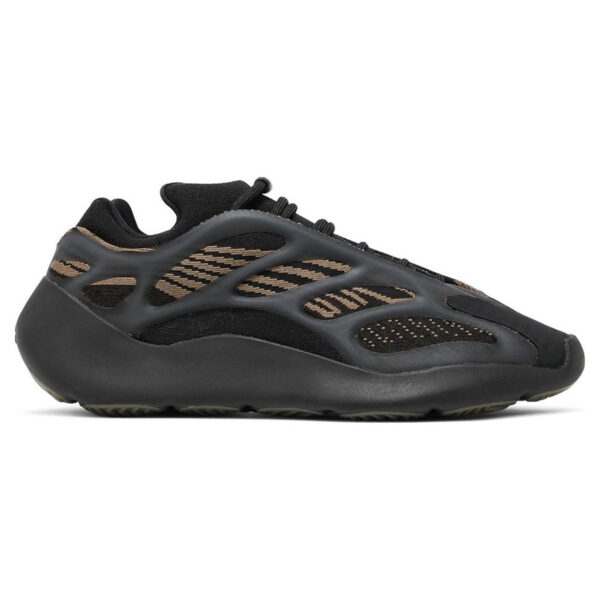 YEEZY 700 V3 “CLAY BROWN” GY0189