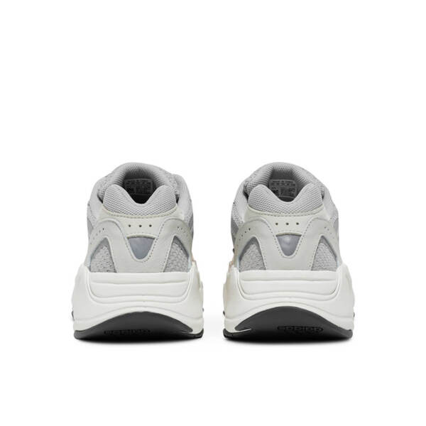 YEEZY BOOST 700 V2 “CREAM” GY7924