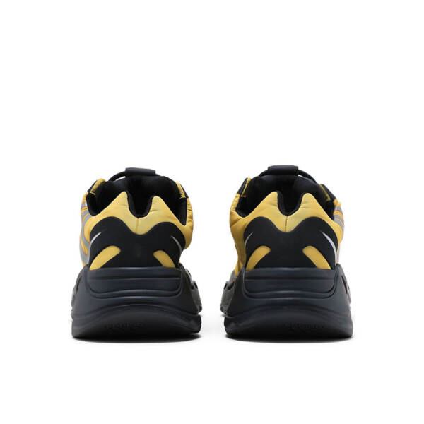 YEEZY BOOST 700 MNVN “HONEY FLUX” GZ0717