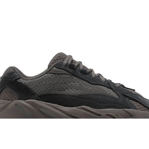 YEEZY BOOST 700 V2 “MAUVE” GZ0724