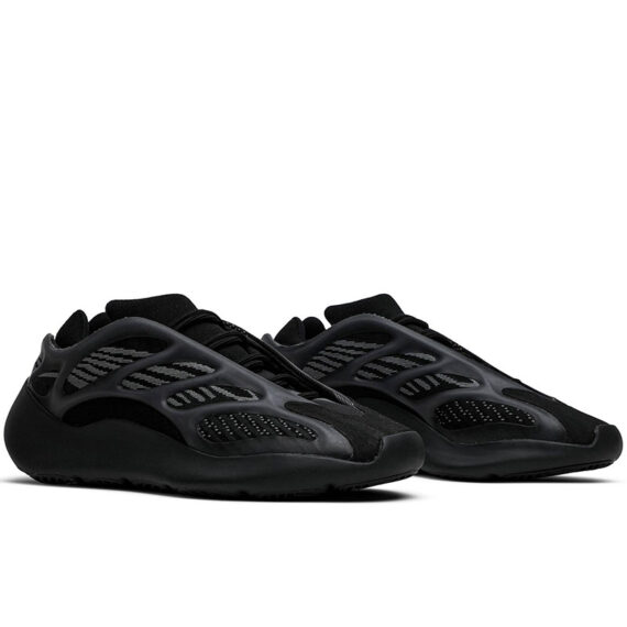 YEEZY 700 V3 “ALVAH” H67799