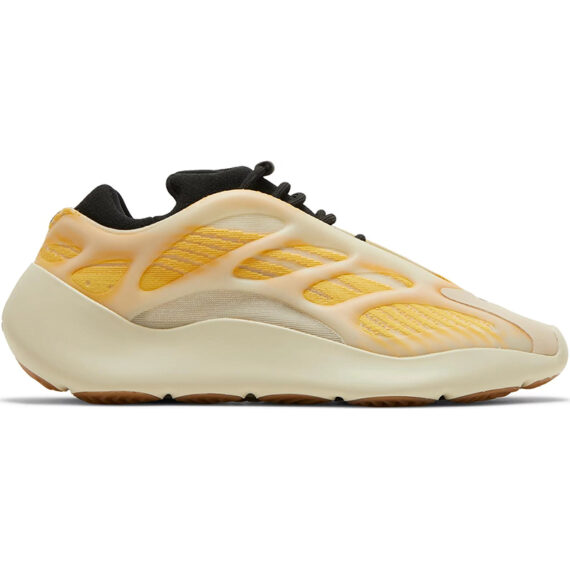 Yeezy 700 V3 “Mono Safflower” HP5425