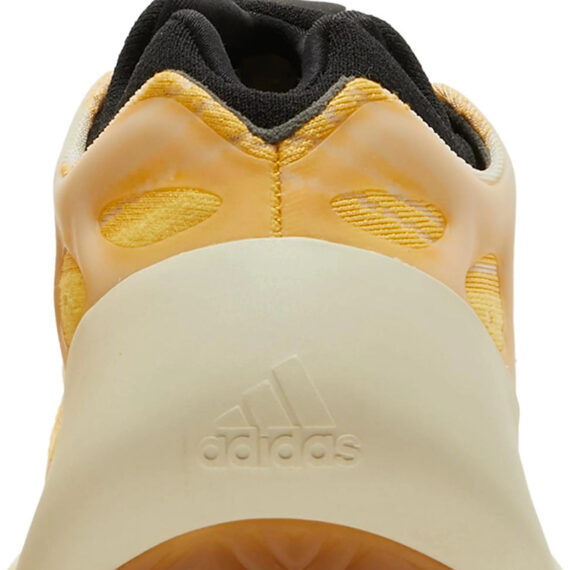 Yeezy 700 V3 “Mono Safflower” HP5425