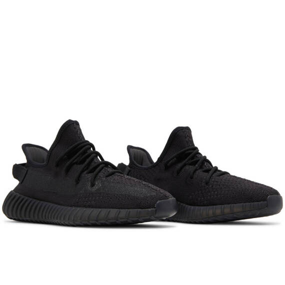 YEEZY BOOST 350 V2 “ONYX” HQ4540