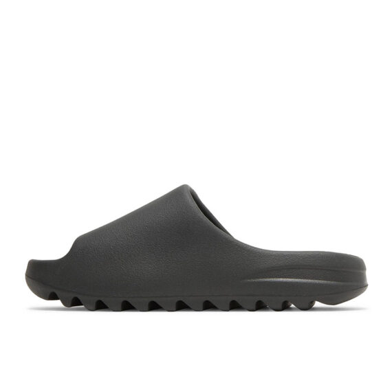 YEEZY SLIDES “ONYX” HQ6448