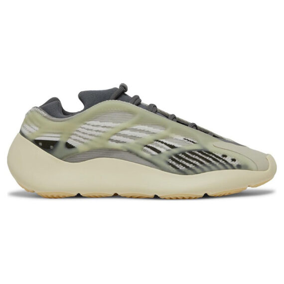 YEEZY 700 V3 “FADE SALT” ID1674