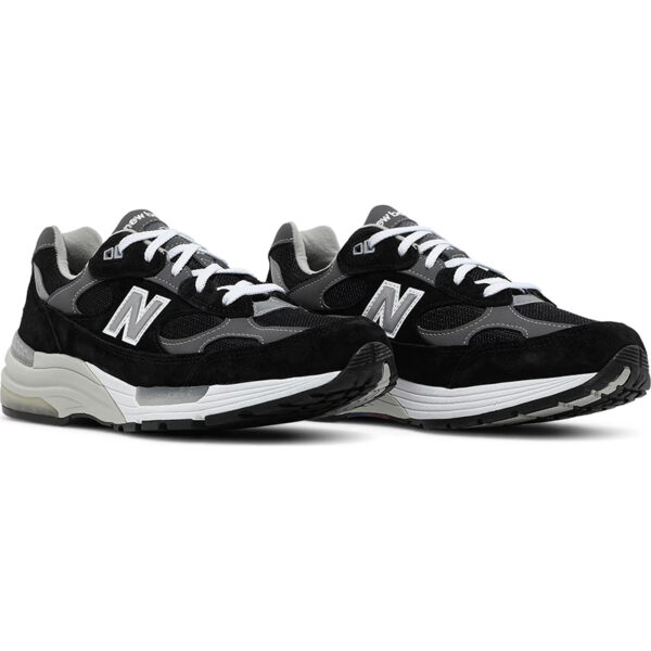 992 Made in USA “Black” M992EB